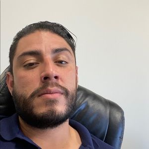 Meet your Posher, Misael